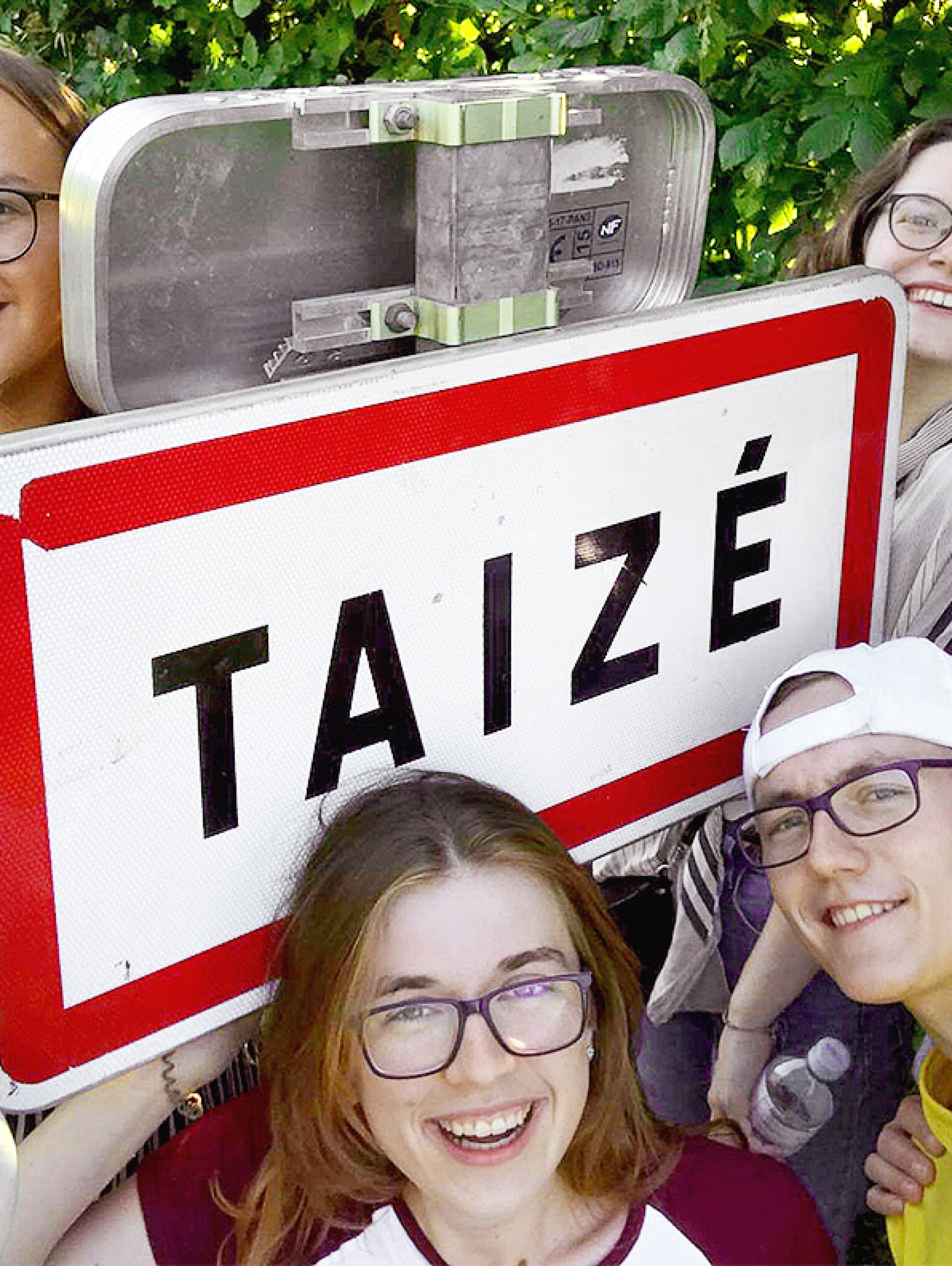 Ławka w Taize 08.2019