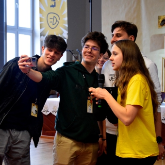 Ładowarka_12-14.04.2024