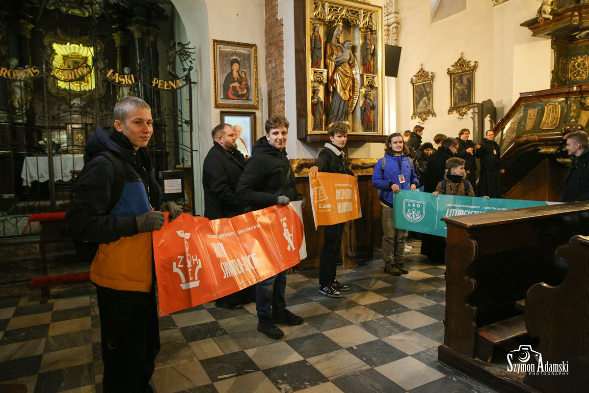Ławka_ŚDM_2024_cz1
