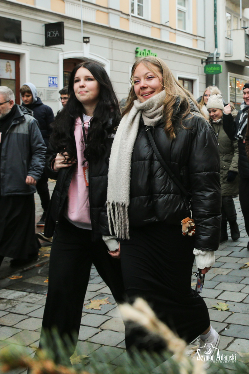 Ławka_ŚDM_2024_cz1