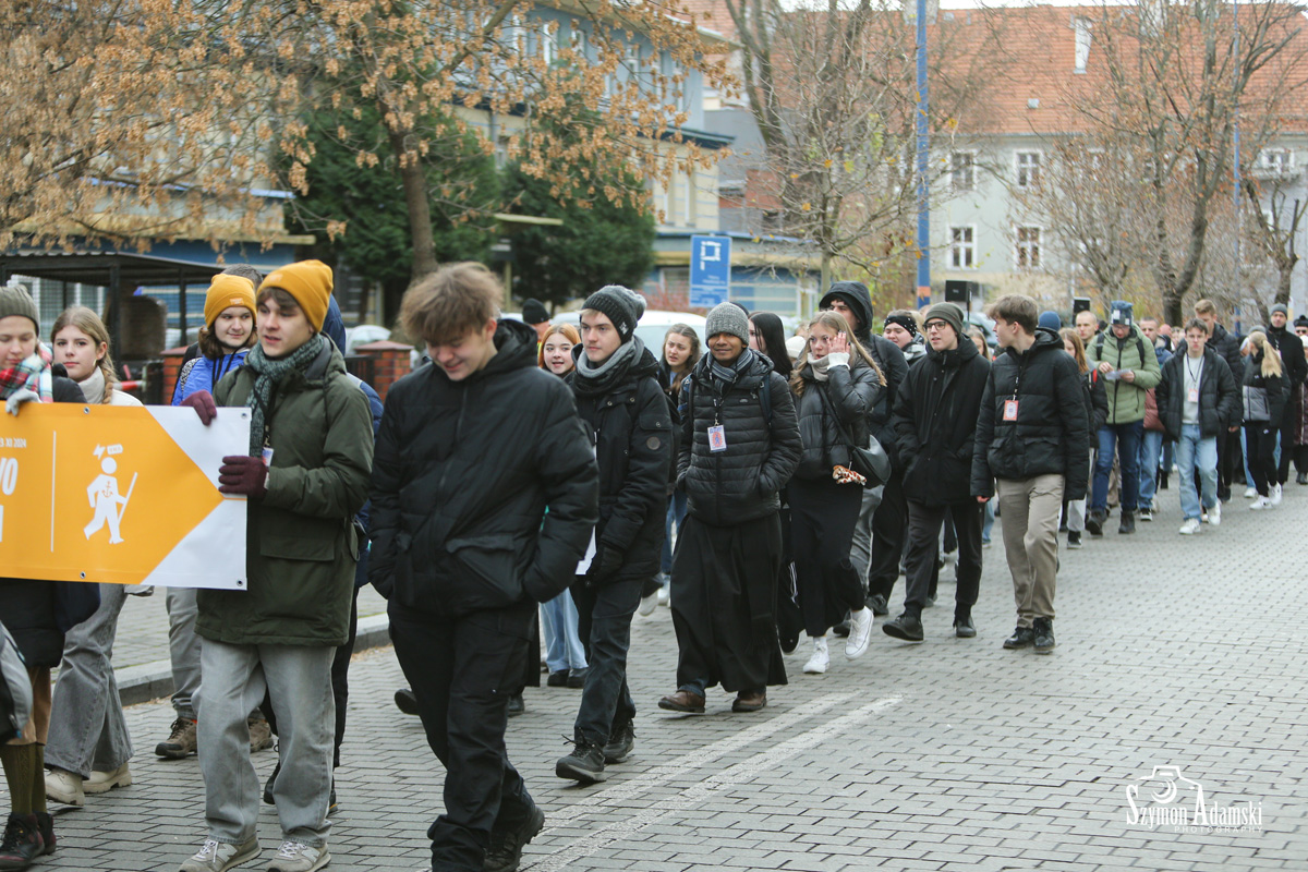 Ławka_ŚDM_2024_cz1