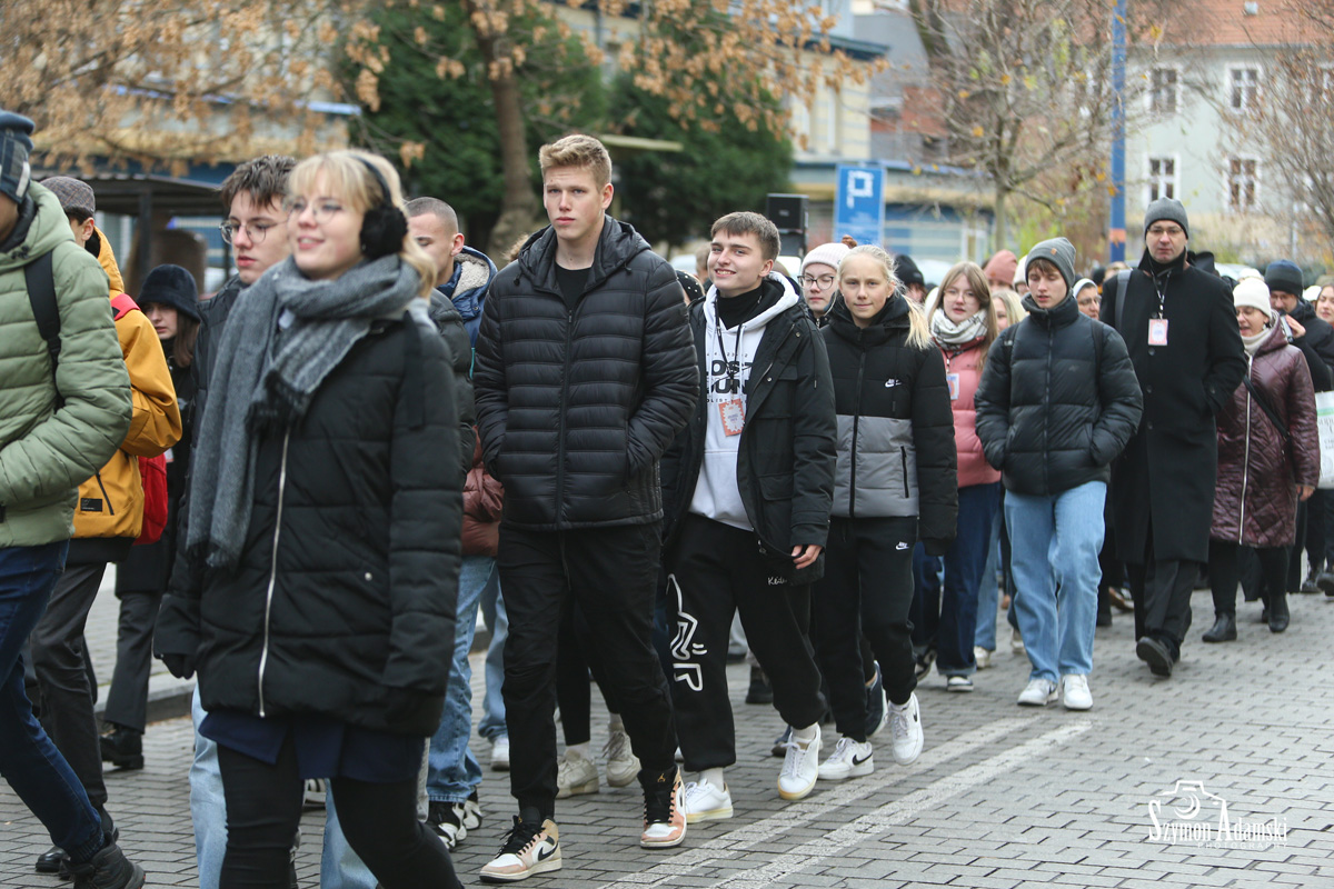 Ławka_ŚDM_2024_cz1