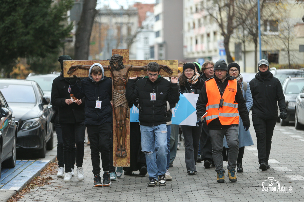 Ławka_ŚDM_2024_cz1