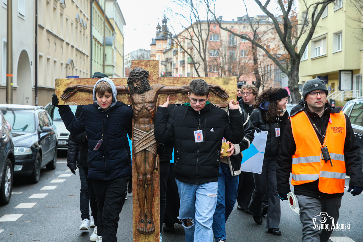 Ławka_ŚDM_2024_cz1