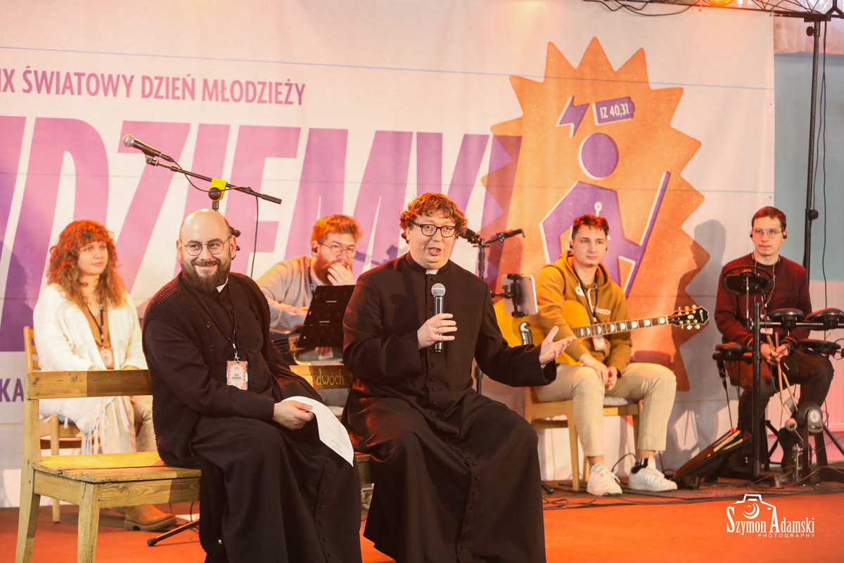 Ławka_ŚDM_2024_cz1