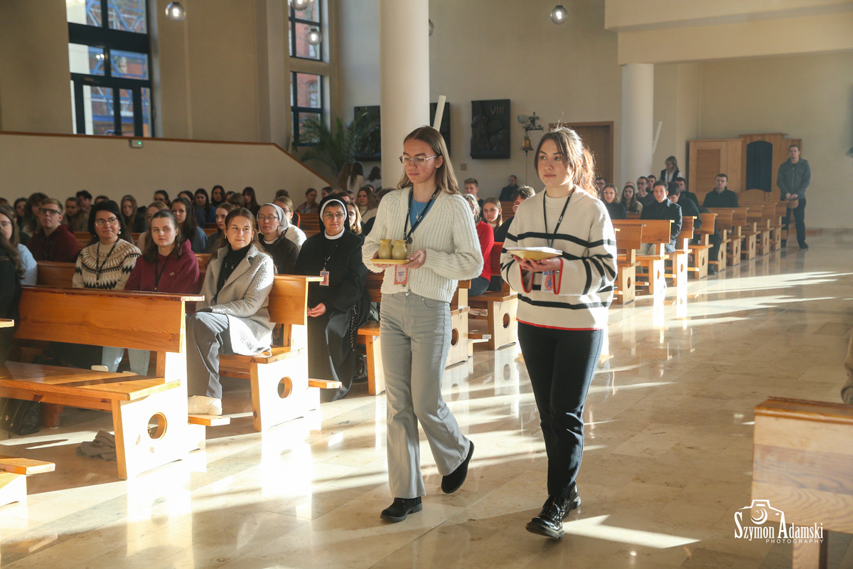 Ławka_ŚDM_2024_cz1