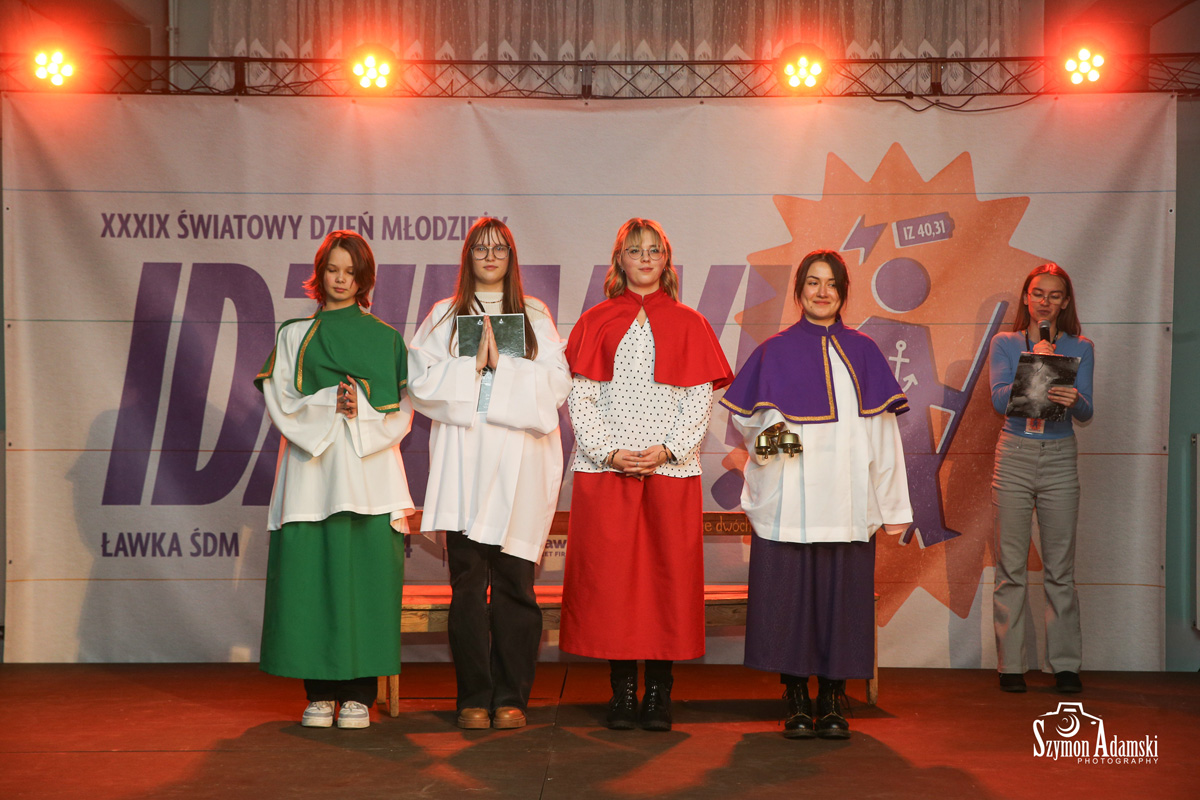 Ławka_ŚDM_2024_cz2