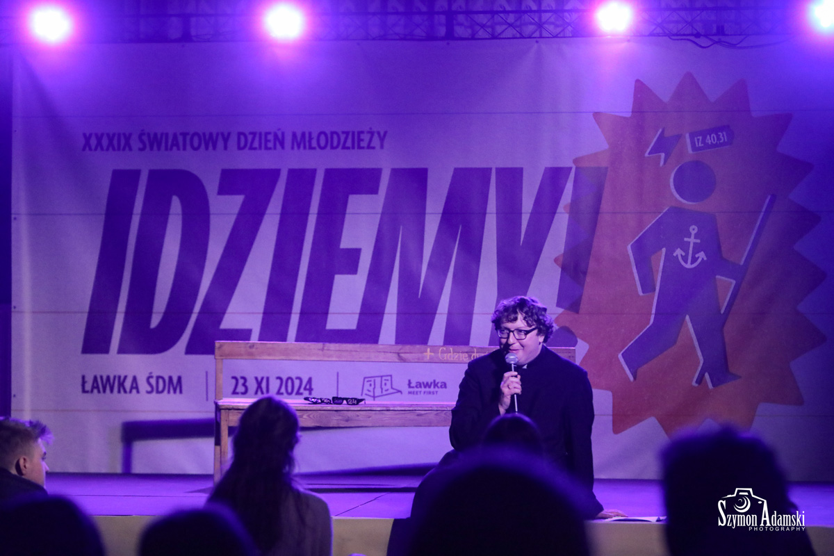 Ławka_ŚDM_2024_cz2