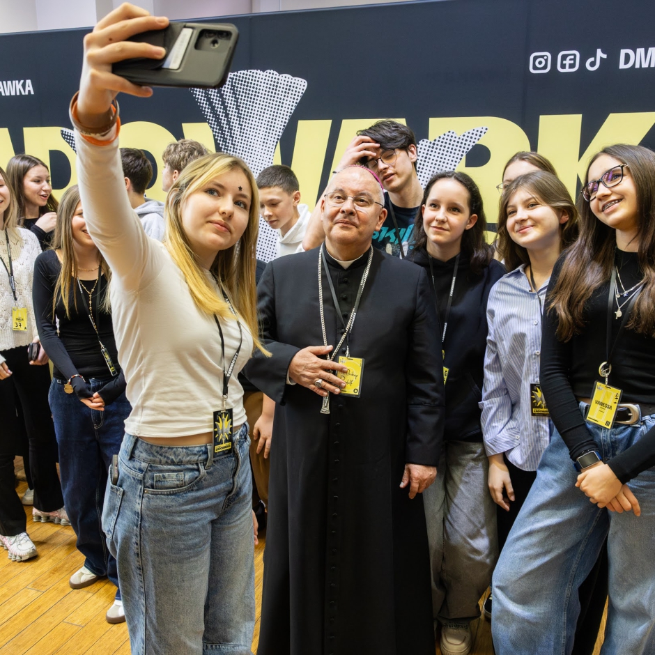 2026_02-27_03-01_Ladowarka_3